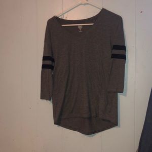 long sleeved grey shirt with 2 stripes on each arm